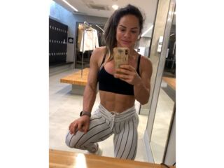cam girl video chat MiaRomana