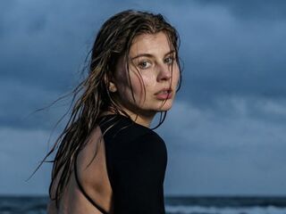 girl porn cam MilaOlivers