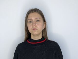 chatroom webcam photo MiriamWhitener