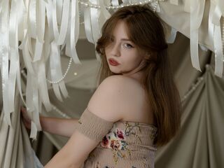 cam girl live cam MoonBrittany