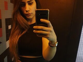 cam girl showing pussy NahiaraBiel