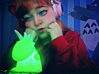 shaved pussy webcam NahomiParker