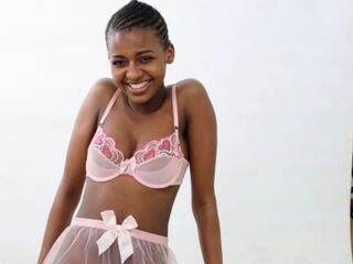 hot striptease show NaomiBrookes