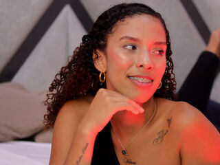 hot cam slut NicoleBakker