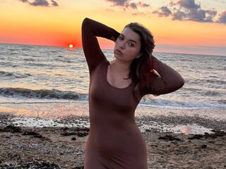 naughty cam girl masturbating PamilaFlower