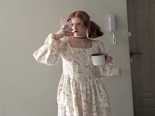 naughty camgirl masturbating PetraColden