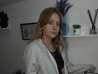 webcamgirl PhilomenaBlumer