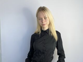 nude cam PhyllisBrancato