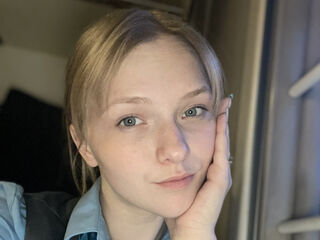girl showing pussy PiaFykes
