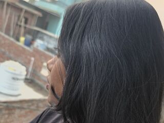 live-chat PriyaSengar