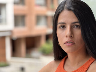 masturbating camgirl RaquelWilde