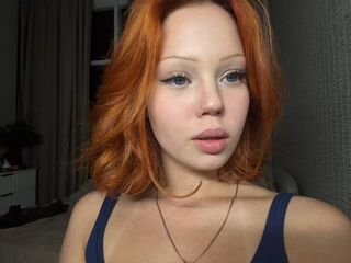 naked camgirl gallery RemmyFoxes