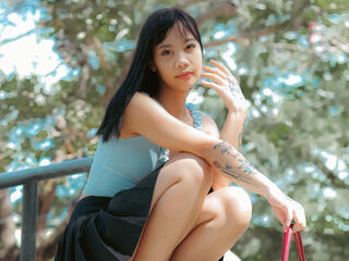 cam girl masturbating RheaRose