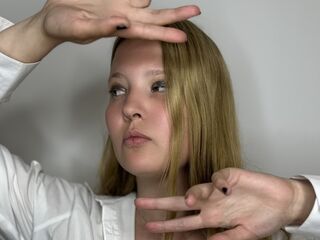 live cam girl photo RosalindaKisor