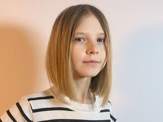 naughty cam girl masturbating RosanaGabbard