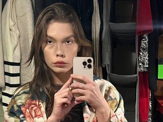 free jasmin cam RubyRedkis