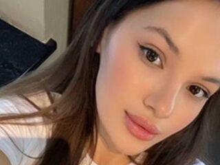 live chat room SantinaHeckle