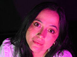 beautiful girl cam SaraiSophia
