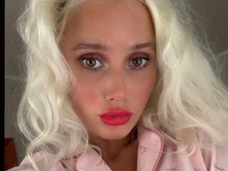 fingering webcamgirl ShiraMitman