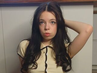 camgirl showing tits SibleyCilley