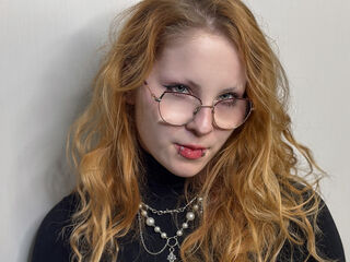 fingering girl webcam  SofiaDyson