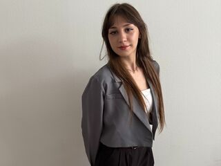 naked girl with webcam SolangeLibbey