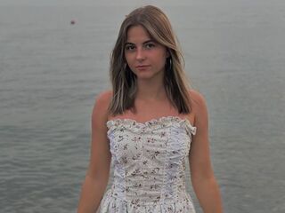 naked cam girl photo StellaWerty