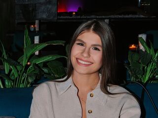 jasmin cam whore video TiaBeumer