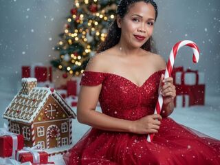 hot chatroom TrixieSaisem