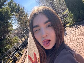 naked camgirl ValarieZohn