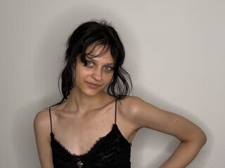 hot webcam slut VernitaMaag