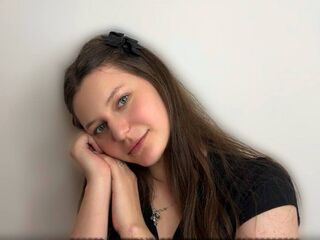 topless cam girl VeronaConnett