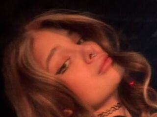 cam girl chat room ViolaKerelina
