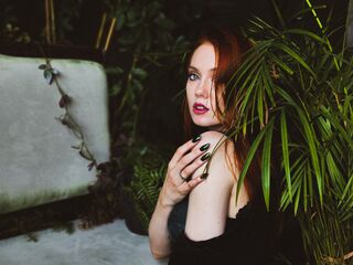 topless webcamgirl WendyElmergreen