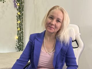 webcamgirl livesex YesmyMilana