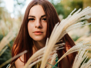 hot cam girl masturbating with dildo ZilaraSweety